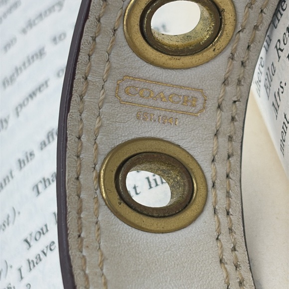 Coach Leather Off-White Bangle Bracelet with Gold-tone Grommets - Picture 3 of 8